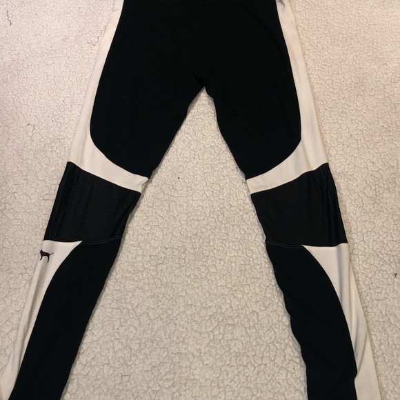 PINK V.S. Leggings- Medium - Picture 4 of 4